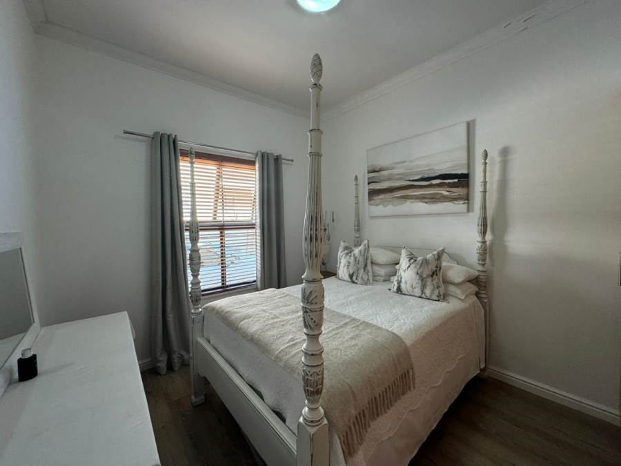 To Let 3 Bedroom Property for Rent in Royal Ascot Western Cape